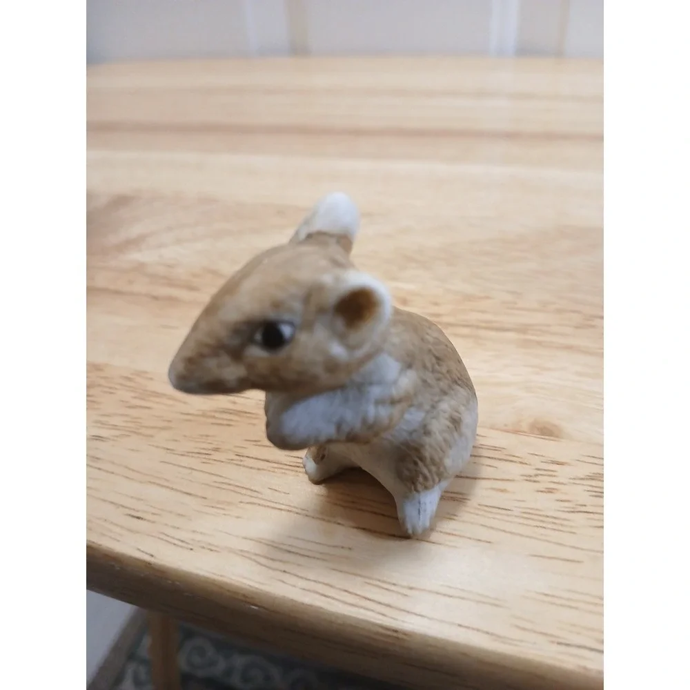 Little Critterz Mouse Kangaroo Rats Set of 2 Ceramic Brown Mice